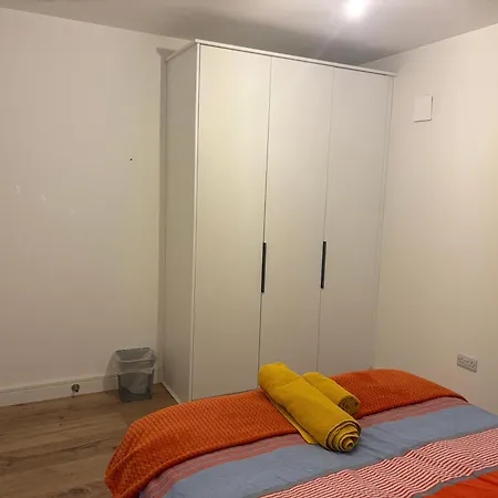 La Vio Private & Bathroom, Dublin Homestay Newcastle